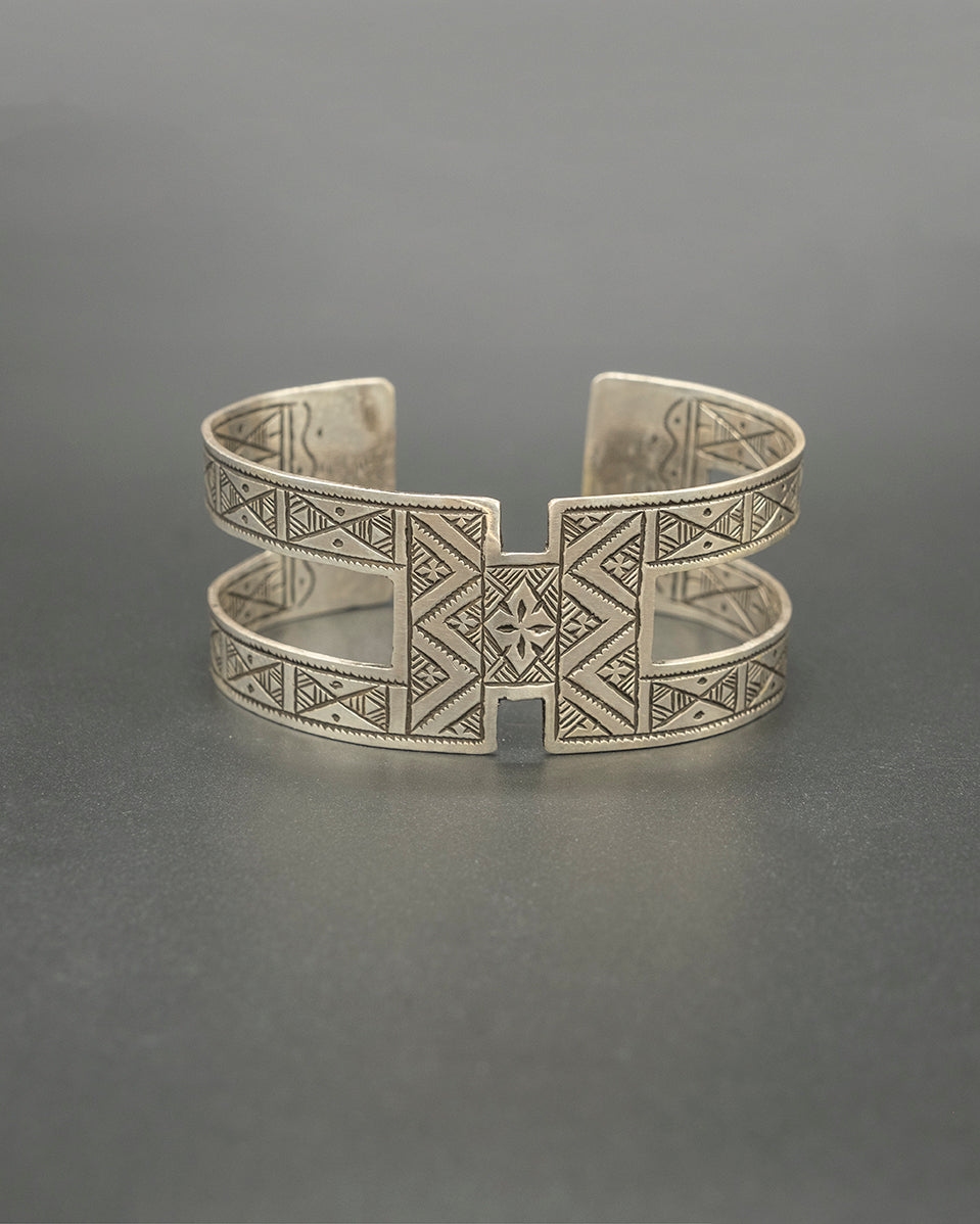 Petite Engraved Tuareg